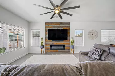 833 W Vineyard Plains Drive, San Tan Valley, AZ 85143 - Photo 12