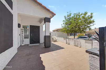 833 W Vineyard Plains Drive, San Tan Valley, AZ 85143 - Photo 10