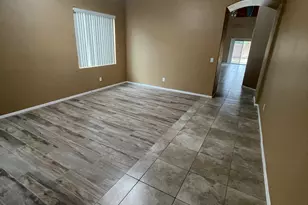 3898 S Stallion Dr, Gilbert, AZ 85297 - Photo 4