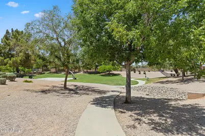 974 W Leah Lane, Gilbert, AZ 85233 - Photo 28