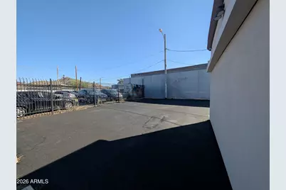 9108 N Cave Creek Road, Phoenix, AZ 85020 - Photo 18