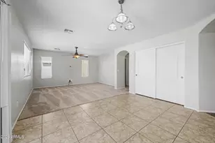 1610 W San Tan Hills Dr, San Tan Valley, AZ 85144 - Photo 8