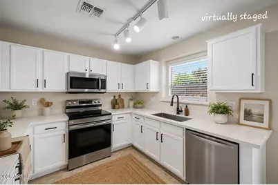 1610 W San Tan Hills Drive, San Tan Valley, AZ 85144 - Photo 2