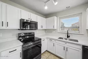 1610 W San Tan Hills Dr, San Tan Valley, AZ 85144 - Photo 2