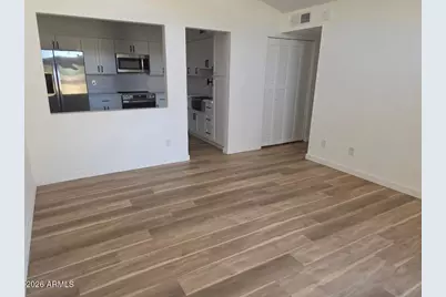 525 N May Street #9, Mesa, AZ 85201 - Photo 4