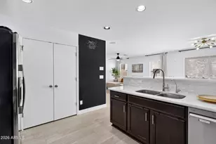 954 S Deerfield Ln, Gilbert, AZ 85296 - Photo 12