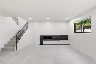2221 E Vista Ave, Phoenix, AZ 85020 - Photo 18