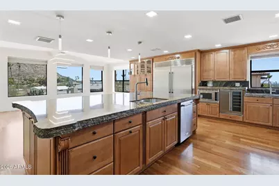 2221 E Vista Avenue, Phoenix, AZ 85020 - Photo 6