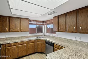2809 S Pennington, Mesa, AZ 85202 - Photo 18