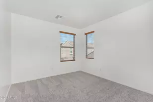 2261 S Ponderosa Dr, Gilbert, AZ 85295 - Photo 24