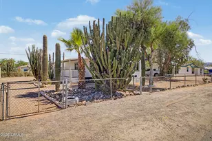 2592 W Ohio St, Apache Junction, AZ 85120 - Photo 2