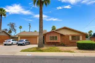 3514 W Stella Ln, Phoenix, AZ 85019 - Photo 1
