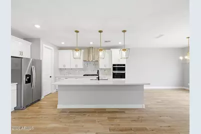 1069 W Haynes Way, Apache Junction, AZ 85120 - Photo 4