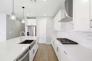 1083 W Haynes Way, Apache Junction, AZ 85120 - Photo 6