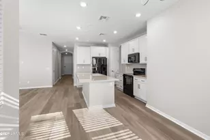 24094 N 162nd Ln, Surprise, AZ 85387 - Photo 10