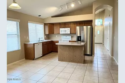 6375 W Adobe Drive, Glendale, AZ 85308 - Photo 10