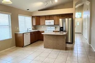 6375 W Adobe Dr, Glendale, AZ 85308 - Photo 10