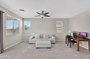 589 W Hereford Dr, San Tan Valley, AZ 85143 - Photo 2