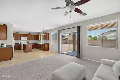 589 W Hereford Drive, San Tan Valley, AZ 85143 - Photo 4