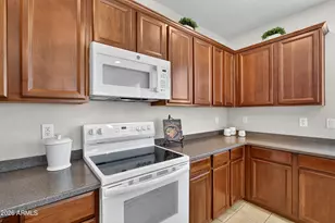 589 W Hereford Dr, San Tan Valley, AZ 85143 - Photo 6