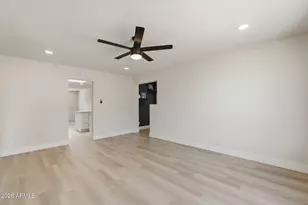 2617 W Lawrence Rd, Phoenix, AZ 85017 - Photo 24