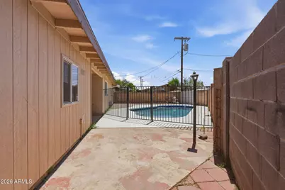 2617 W Lawrence Road, Phoenix, AZ 85017 - Photo 38