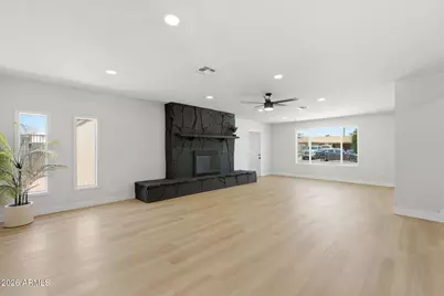 2617 W Lawrence Road, Phoenix, AZ 85017 - Photo 14