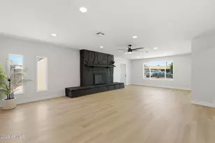 2617 W Lawrence Rd, Phoenix, AZ 85017 - Photo 14