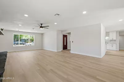 2617 W Lawrence Road, Phoenix, AZ 85017 - Photo 10