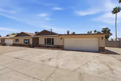 2617 W Lawrence Road, Phoenix, AZ 85017 - Photo 2