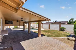 4548 W Echo Ln, Glendale, AZ 85302 - Photo 36