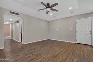 4548 W Echo Ln, Glendale, AZ 85302 - Photo 12
