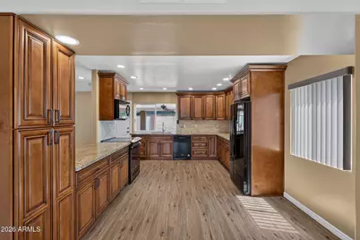 4548 W Echo Lane, Glendale, AZ 85302 - Photo 20