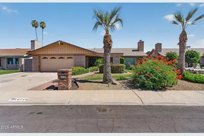 4548 W Echo Lane, Glendale, AZ 85302 - Photo 2