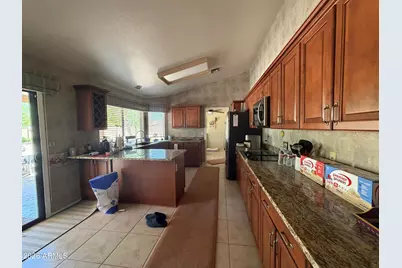 9418 W Tonto Lane, Peoria, AZ 85382 - Photo 10