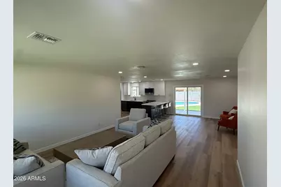2836 E Yucca Street, Phoenix, AZ 85028 - Photo 2