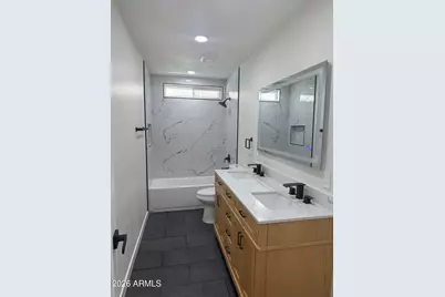 2836 E Yucca Street, Phoenix, AZ 85028 - Photo 10