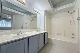 8062 N 109th Dr, Peoria, AZ 85345 - Photo 18