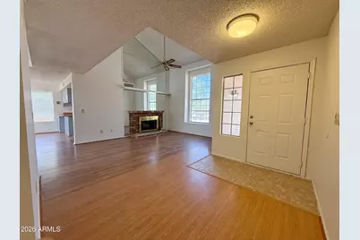 8062 N 109th Drive, Peoria, AZ 85345 - Photo 4