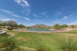 21065 W Elm Way Ct, Buckeye, AZ 85396 - Photo 32