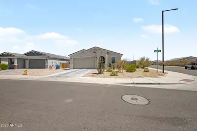 24636 W Hopi Street, Buckeye, AZ 85326 - Photo 6