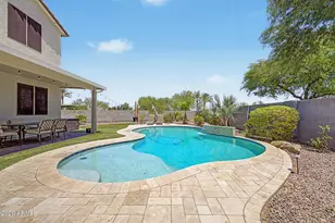 23221 N 117th Dr, Sun City, AZ 85373 - Photo 2