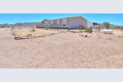 53102 W Roadrunner Way, Maricopa, AZ 85139 - Photo 2