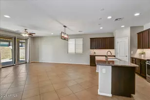 12026 W Tether Trl, Peoria, AZ 85383 - Photo 4