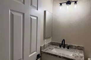 5033 E Colby St, Mesa, AZ 85205 - Photo 16