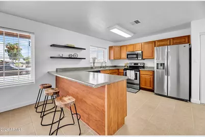 1742 W Menadota Drive, Phoenix, AZ 85027 - Photo 8