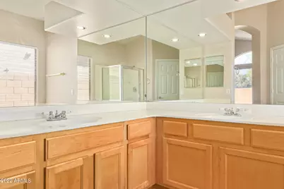 962 W Desert Broom Court, Chandler, AZ 85248 - Photo 32