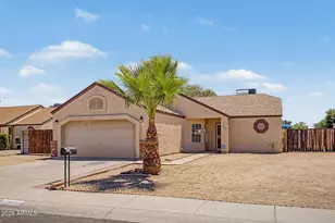 15008 N 62nd Dr, Glendale, AZ 85306 - Photo 4
