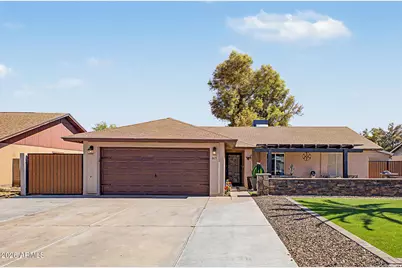 8615 W Diana Avenue, Peoria, AZ 85345 - Photo 2