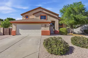 1166 E Stottler Dr, Gilbert, AZ 85296 - Photo 2